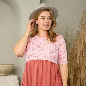 New Juniors Boutique Pink/coral floral plus size top